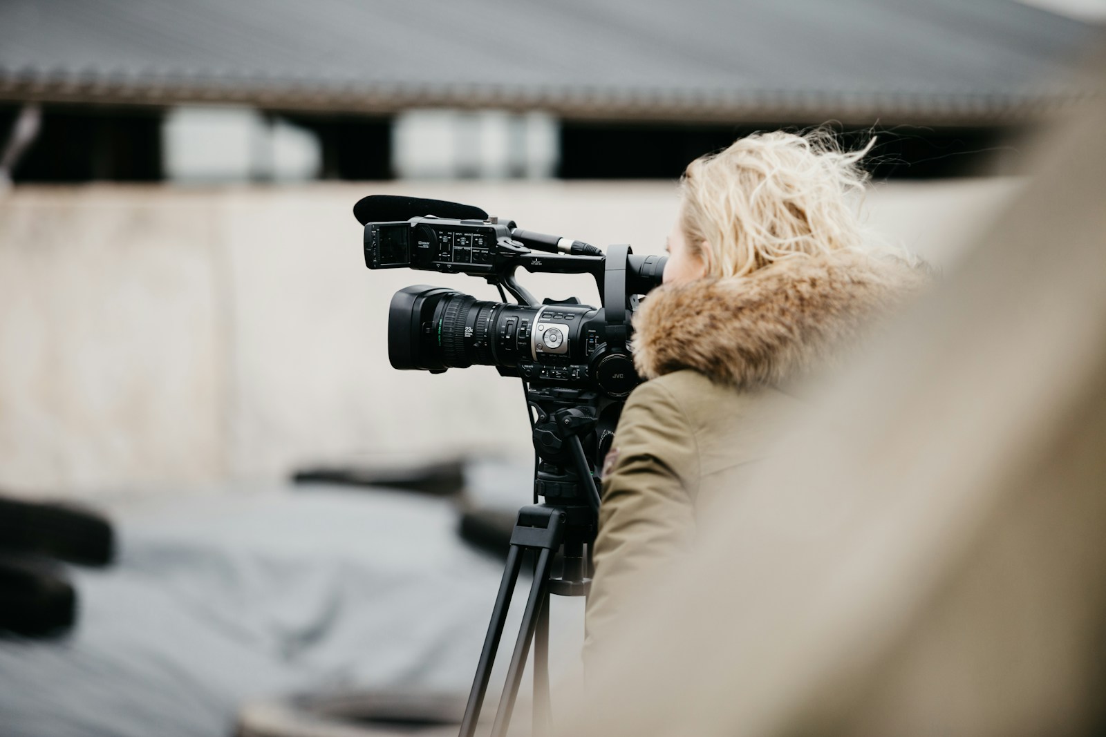 Journaliste JRI - Photo - Joppe Spaa