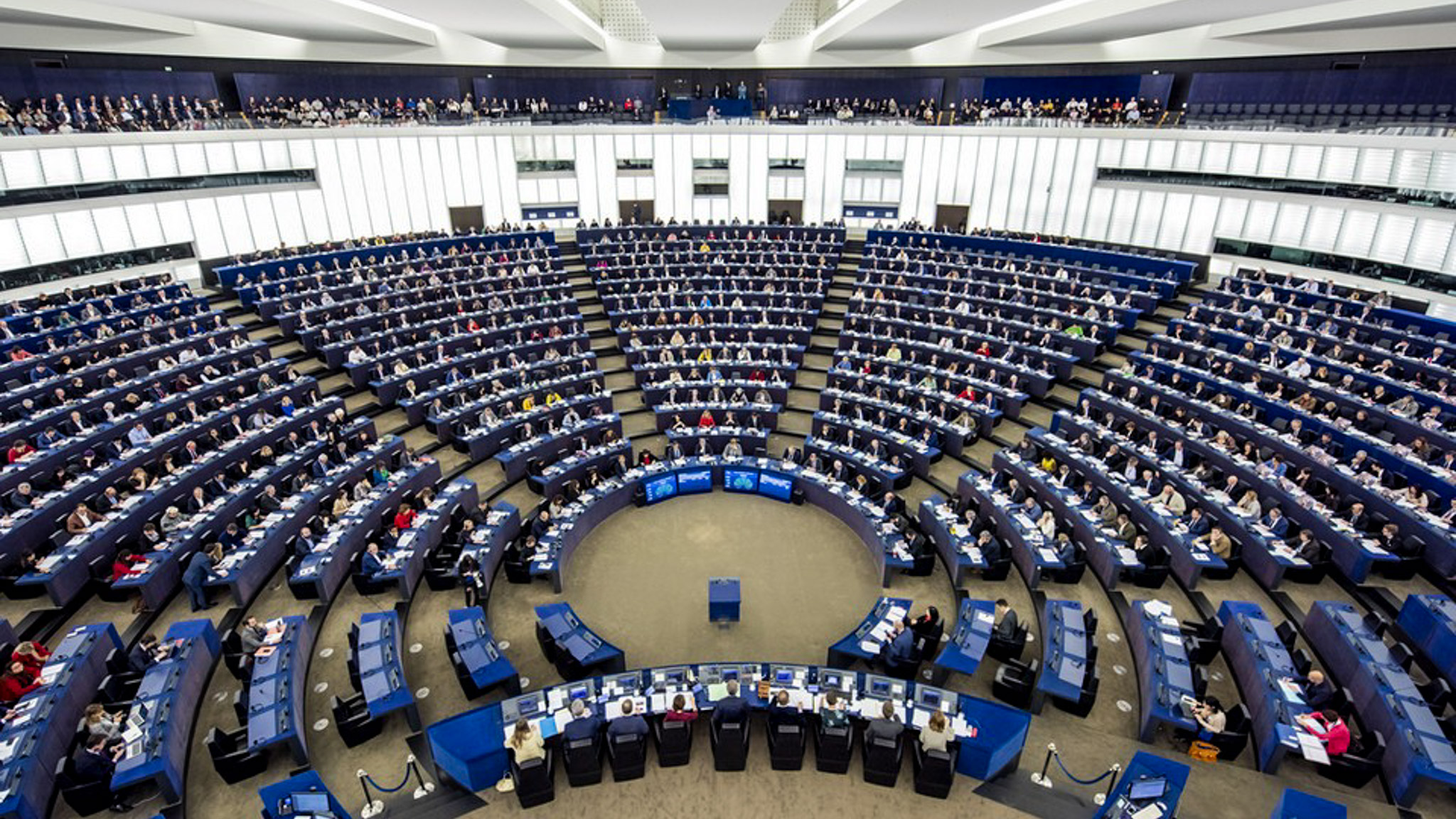 Parlement européen séance plénière à Strasbourg - Photo - Parlement européen