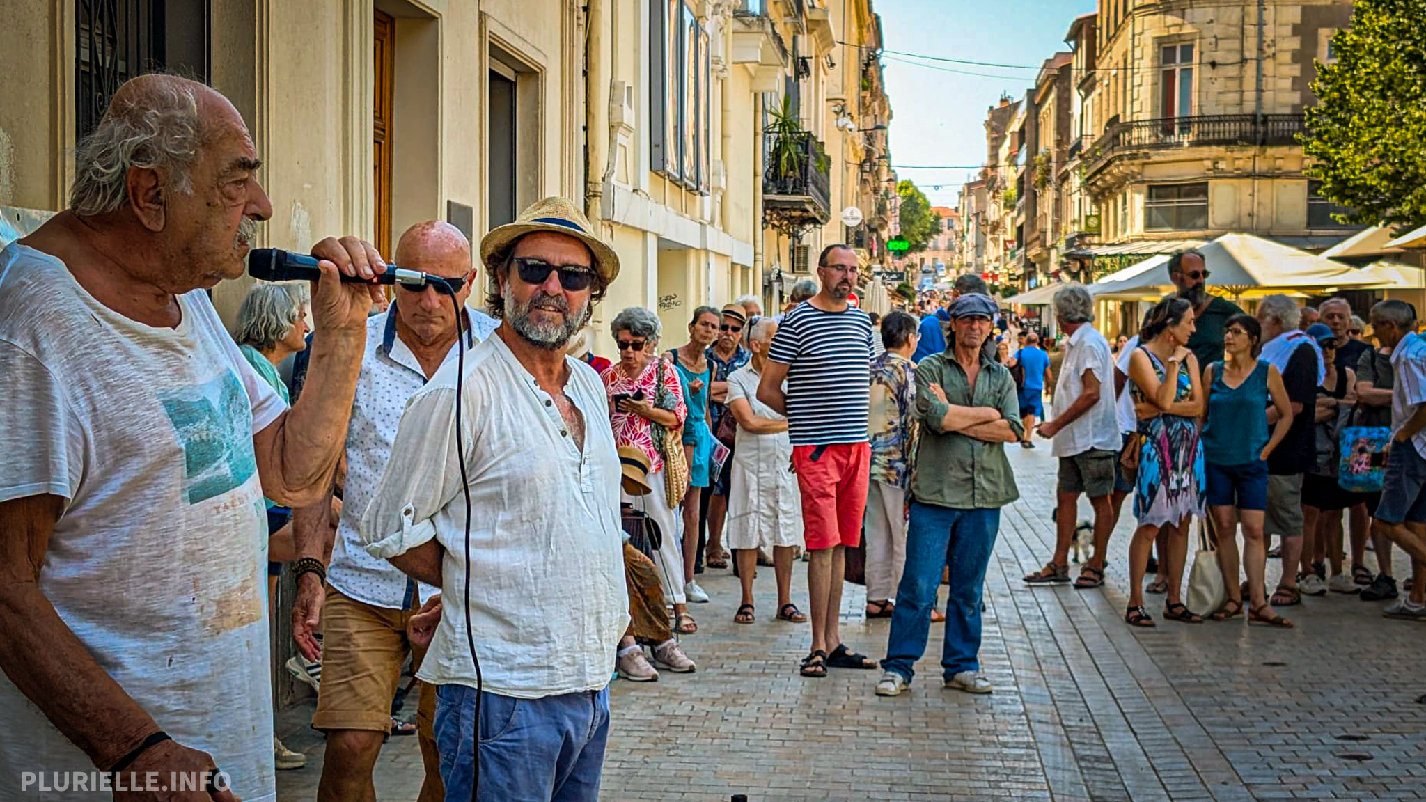 Sète Bancs Publics François Piettre rend compte de l'audience - Photo - Isabelle Goutmann