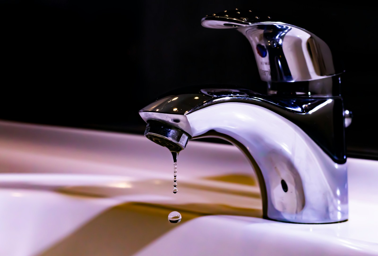 L'eau potable du robinet - photo - Jos Speetjens