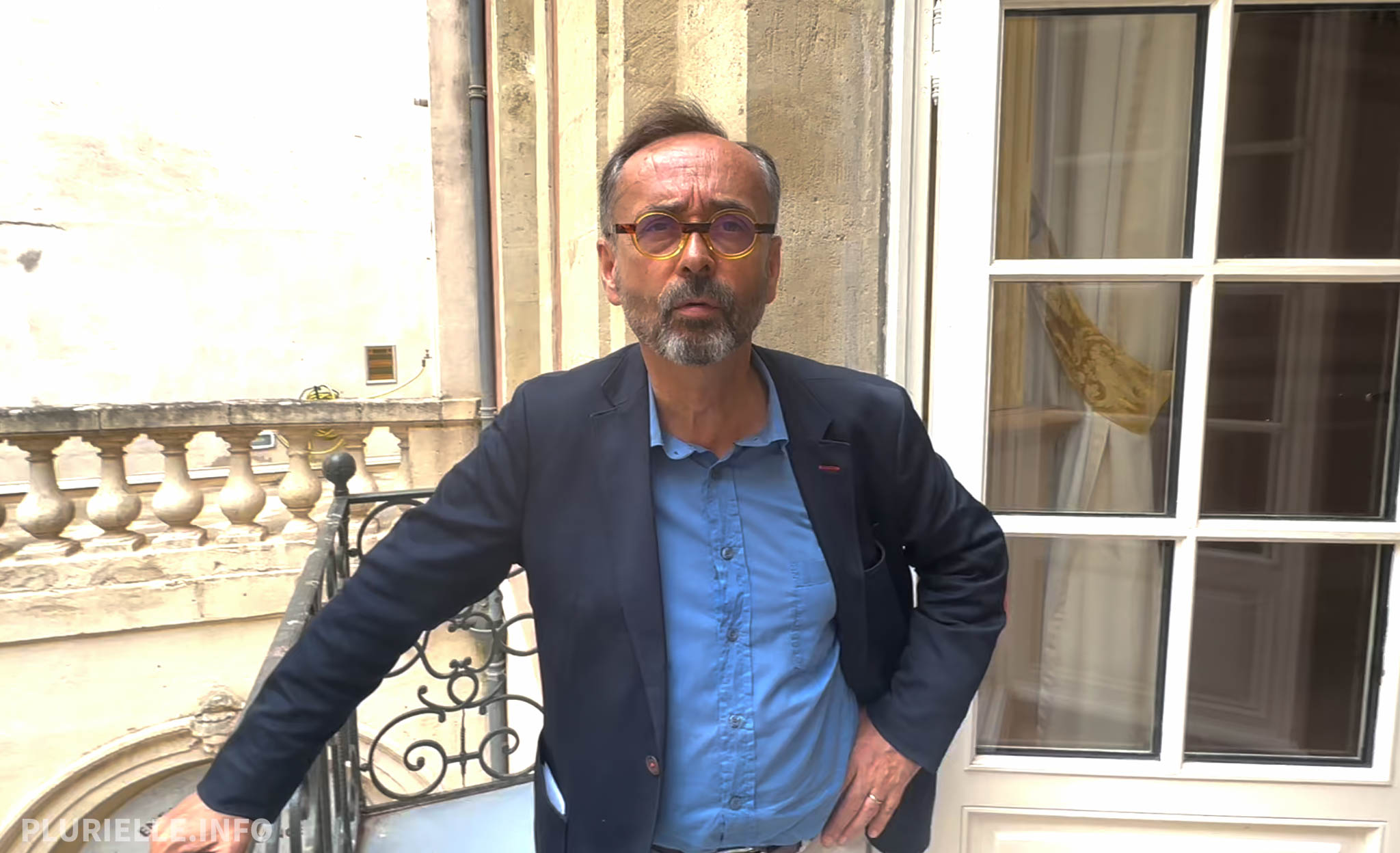 Robert Ménard à la mairie de Béziers - Photo - JPV PLURIELLE INFO 2024
