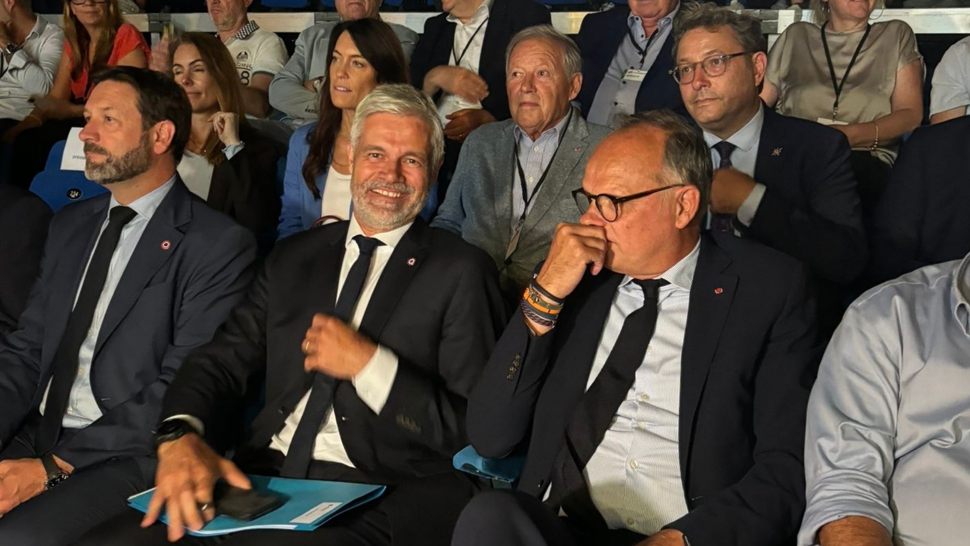 Congrés des jeunes agriculteurs juin 2026, Laurent Wauquiez aux côtés d’Édouard Philippe - Photo - X Hugo Capelli