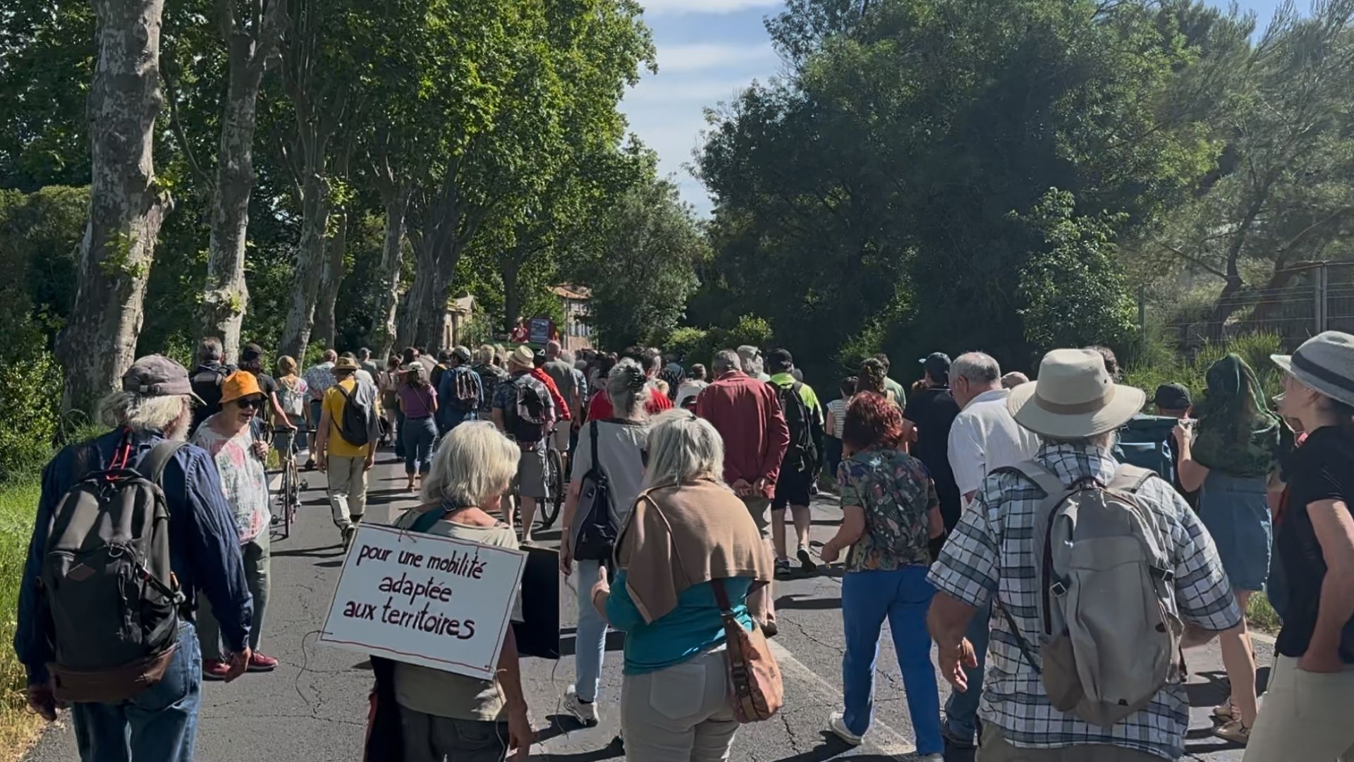 Issanka, mobilisation pour protéger la ressource en eau et lutter contre le tracé du projet LNMP - Photo - JPV / PLURIELLE INFO