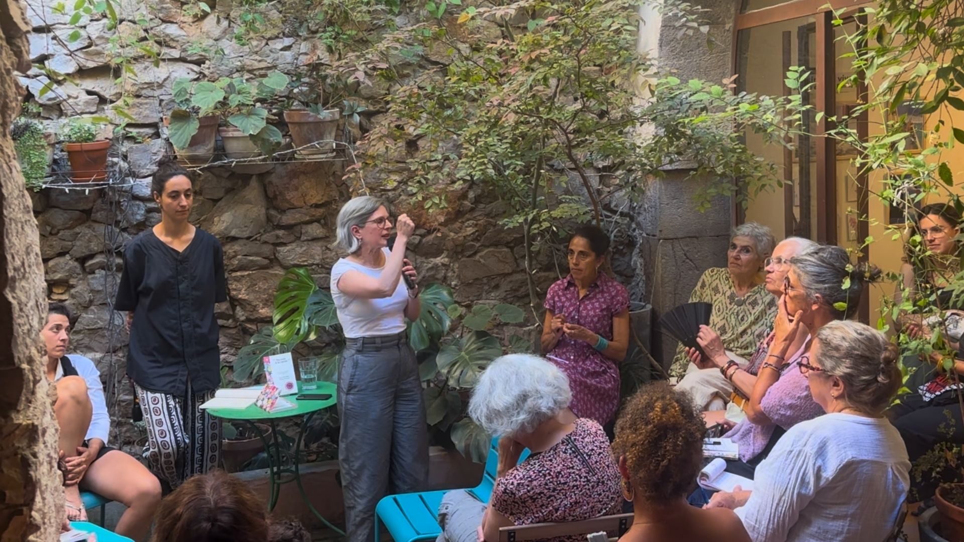 Sandrine Rousseau à Sète, présentation de son livre éditions La Meute - Photo - JPV PLURIELLE INFO