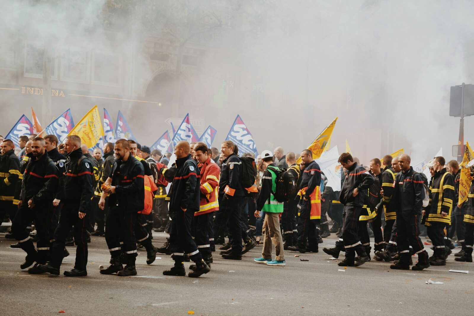 manifestation e sapeurs-pompiers