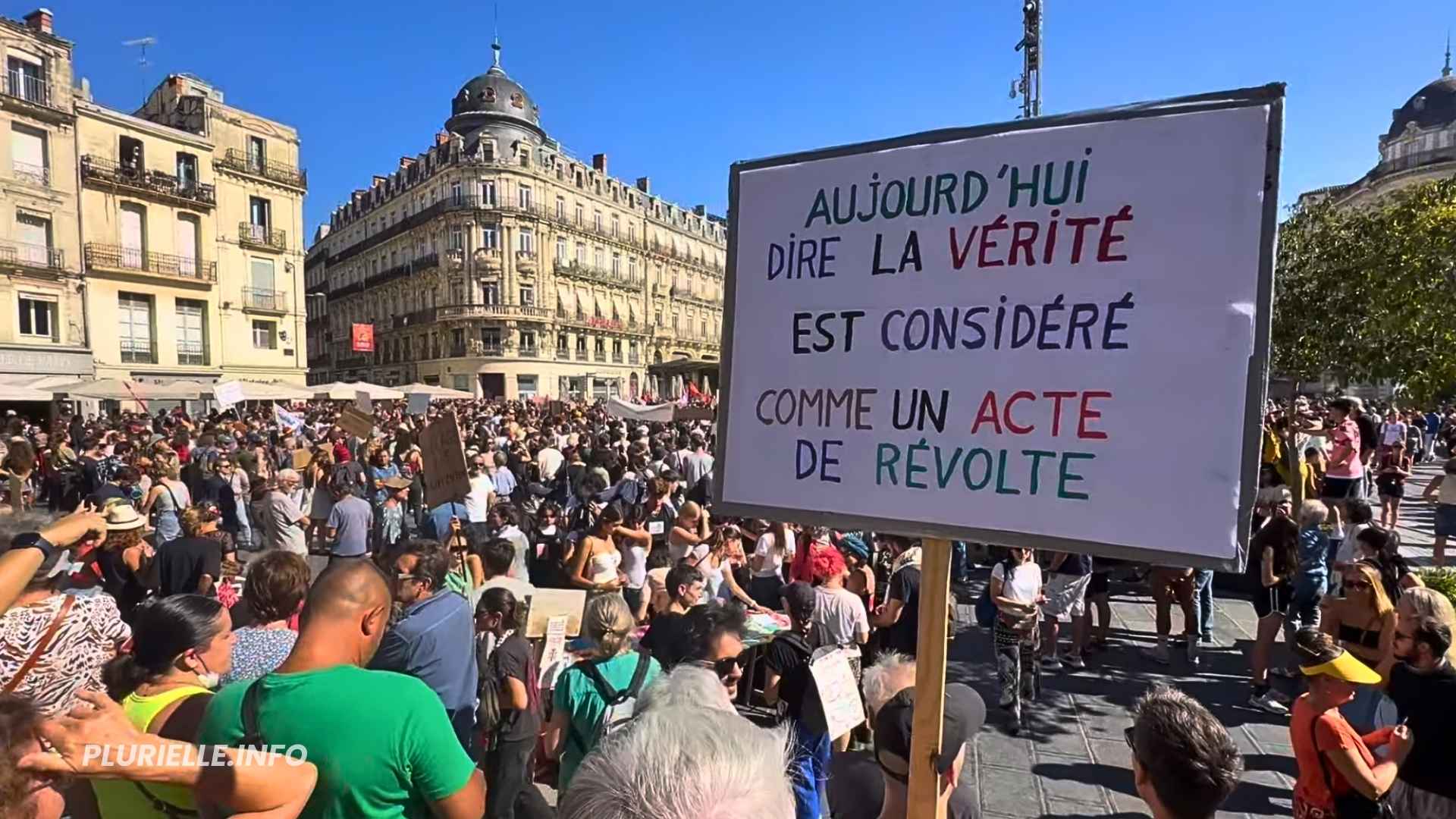 Mobilisation place de la Comédie à Montpellier - Photo - Archives / PLURIELLE INFO
