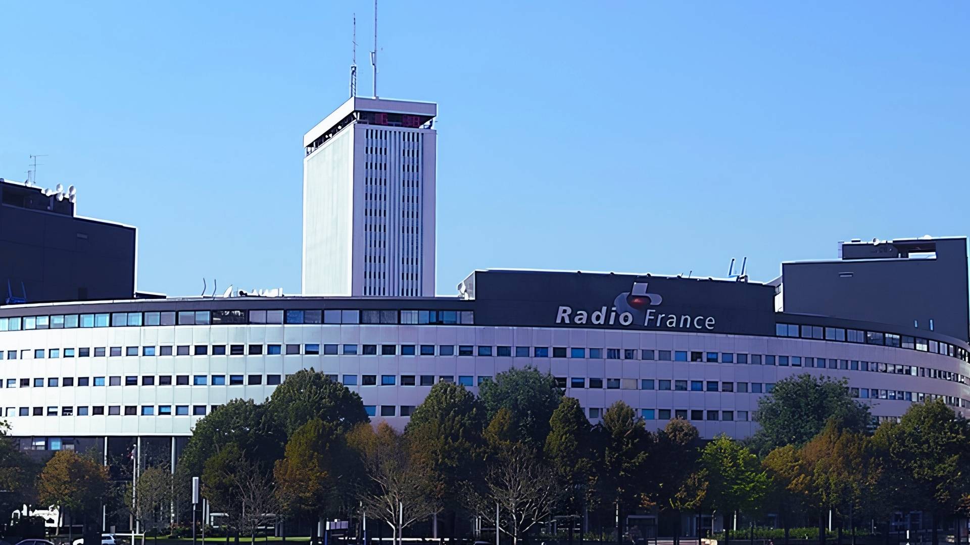 Radio France vue depuis le pont de grenelle - Photo - DRW