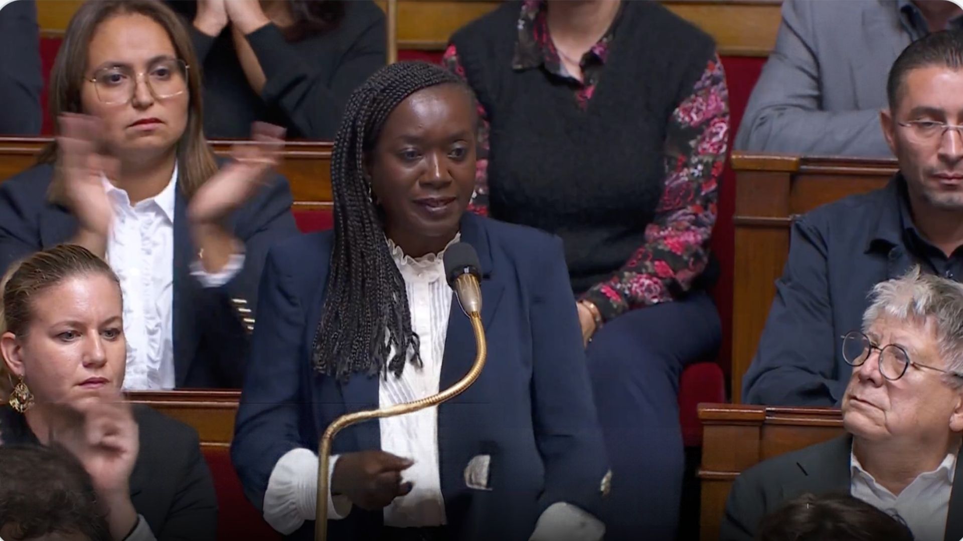 Assemblée nationale attentat raciste à Trappes intervention de la députée LFI Nadège Abomangoli - Photo - AN PARIS