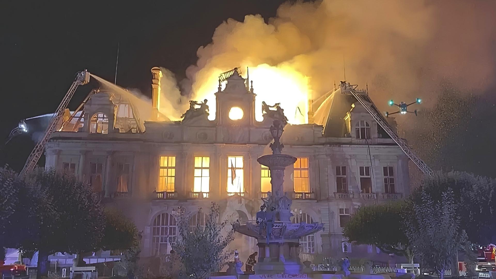 La mairie de Limoges incendiée - Photo - Euronews octobre 2026