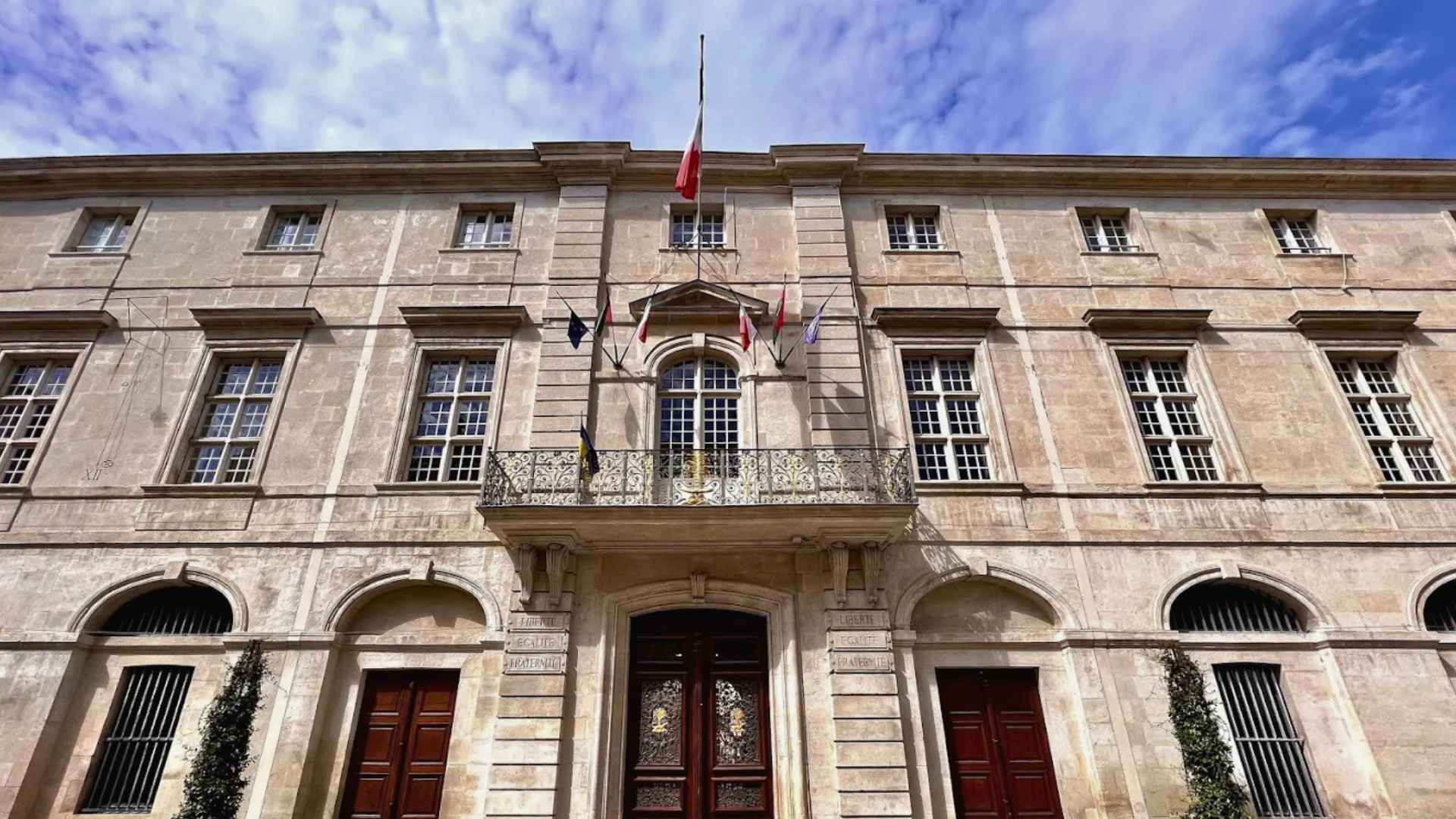 Mairie de Nîmes - Photo - Stephan Fink